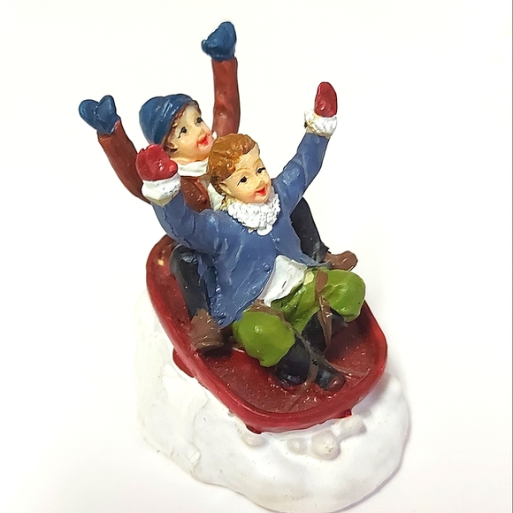 Children at Play Holiday Miniatures for your Winter Village - Picture 4 of 9